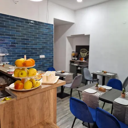 Center Bed & Breakfast 4*