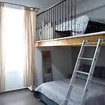 Center Frühstückspension 4*