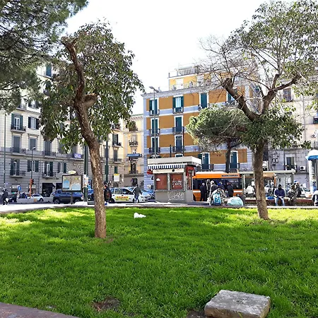 Oda ve Kahvaltı Center 4*