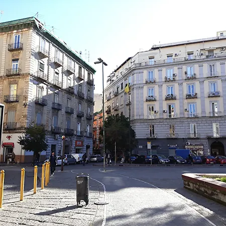 Oda ve Kahvaltı Center Napoli