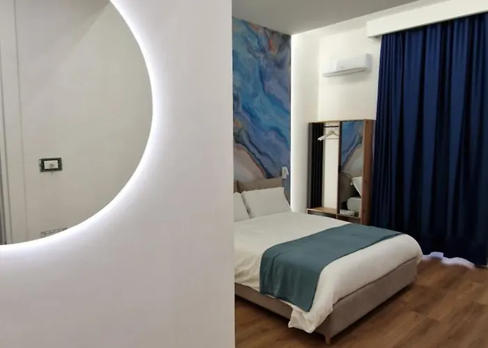 Center Oda ve Kahvaltı Napoli