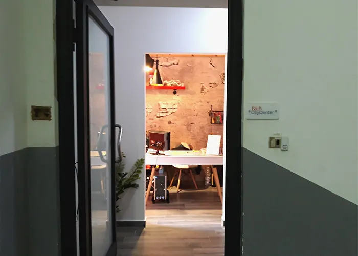 Oda ve Kahvaltı Center 4*