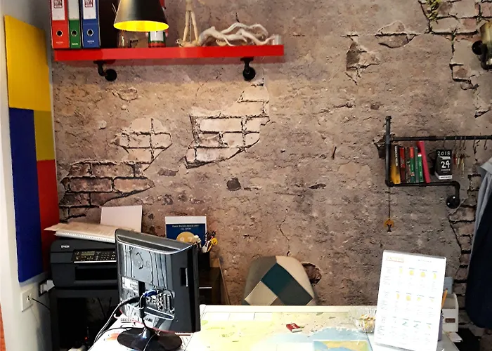 Oda ve Kahvaltı Center 4*