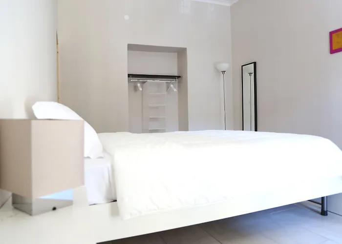 Center Oda ve Kahvaltı 4*