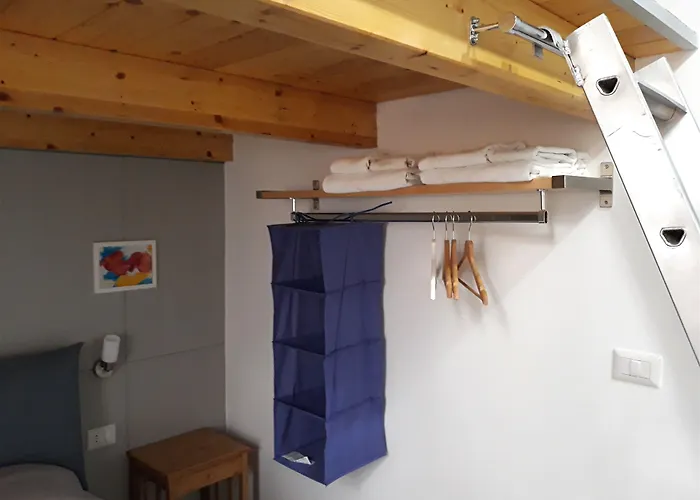 Oda ve Kahvaltı Center Napoli