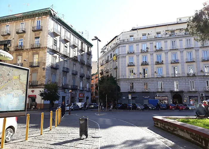 Oda ve Kahvaltı Center Napoli